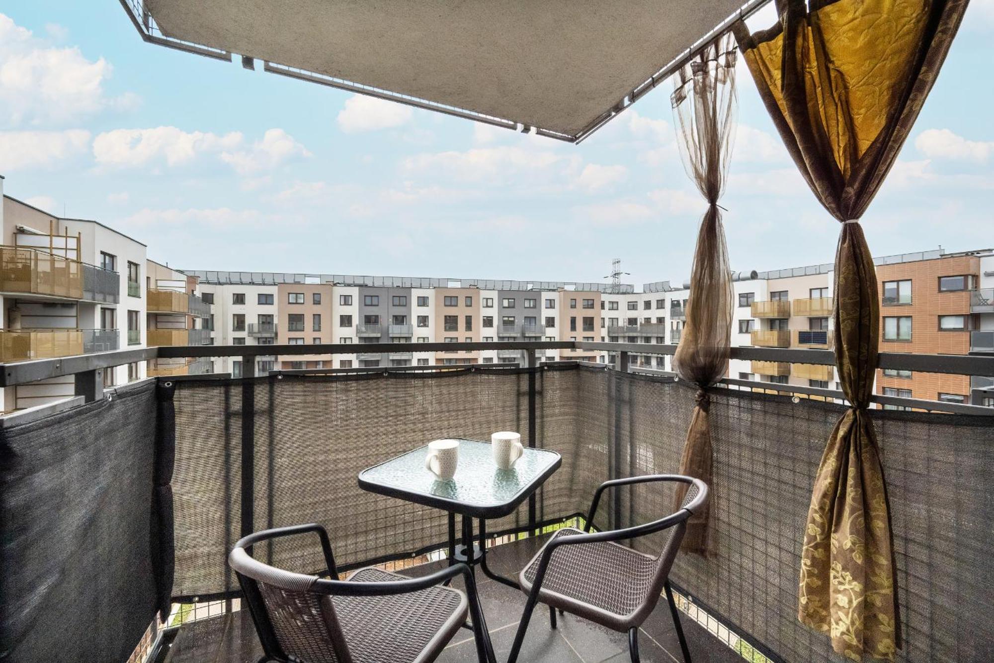 Modern With Balcony In By Renters Wroclaw