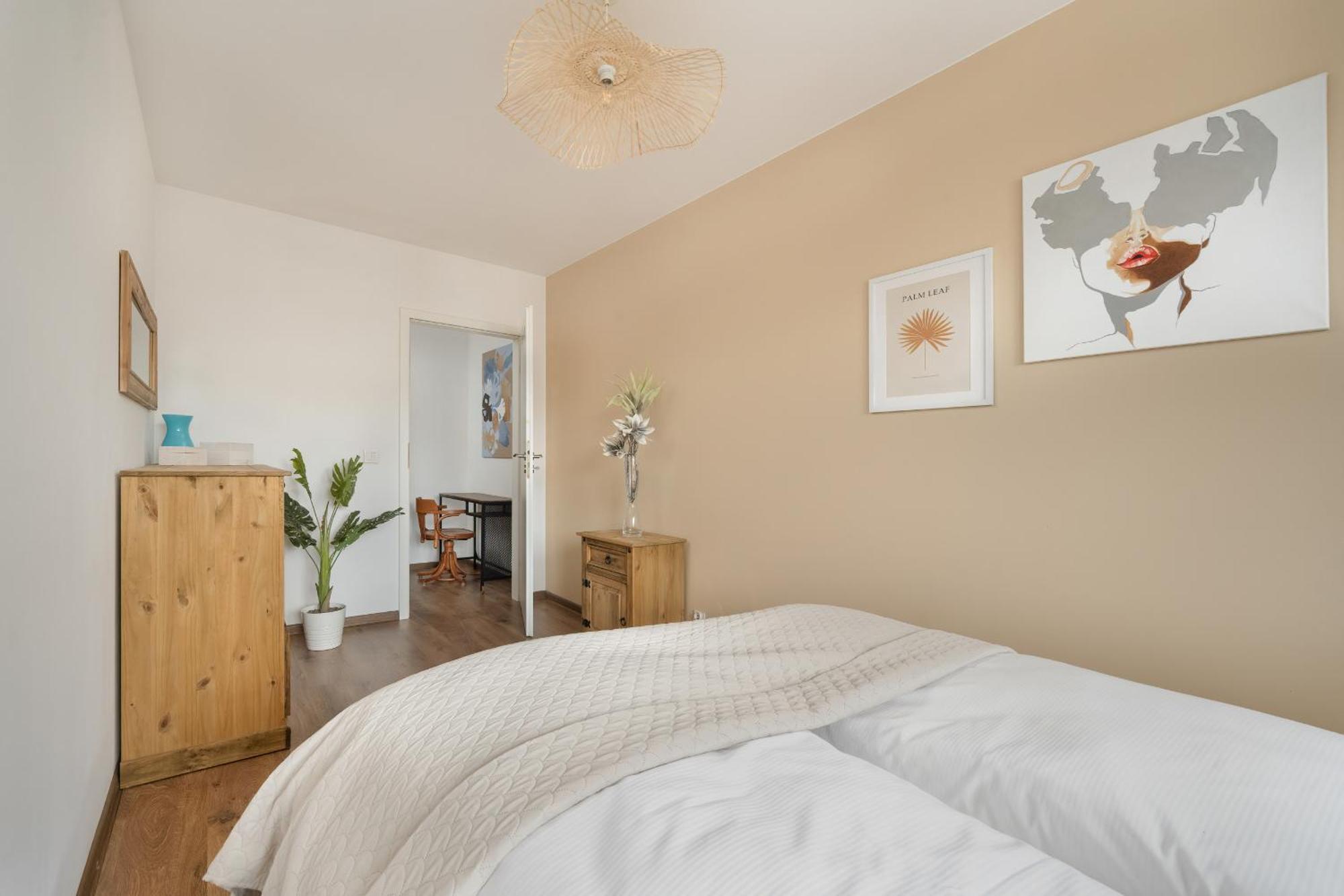 Modern With Balcony In By Renters * Wroclaw