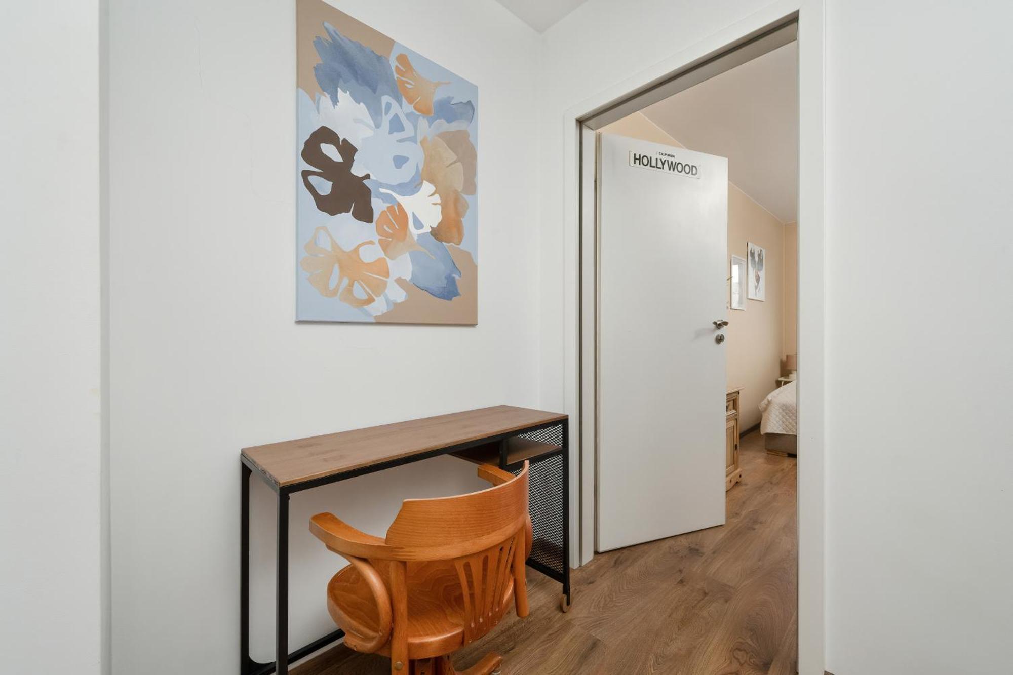 Apartment Modern With Balcony In By Renters