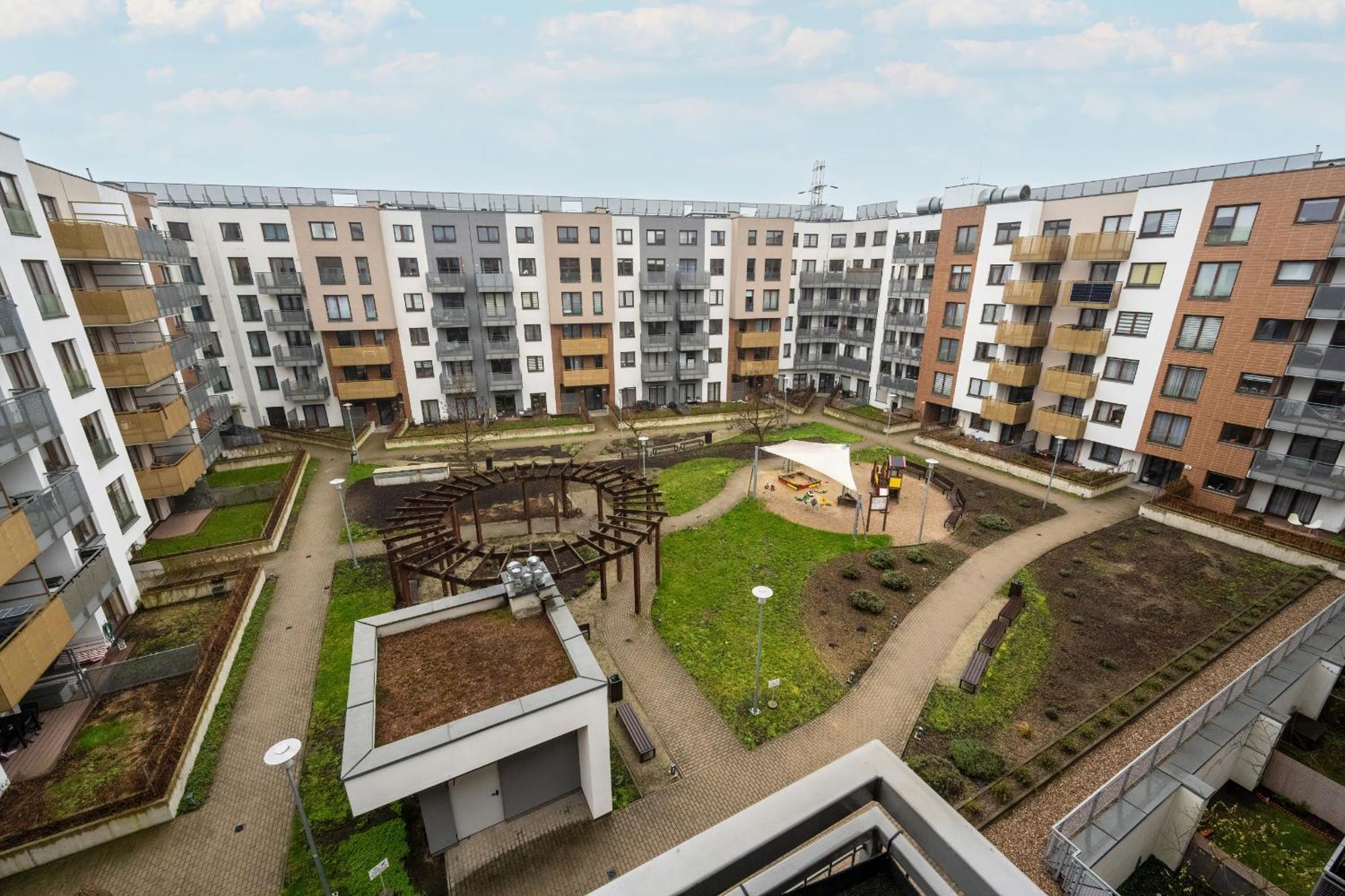 Modern With Balcony In By Renters Apartment Wroclaw